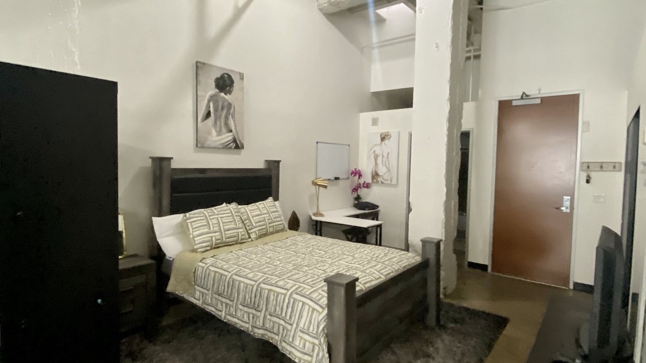 Photo of Bedroom in Historic Core
