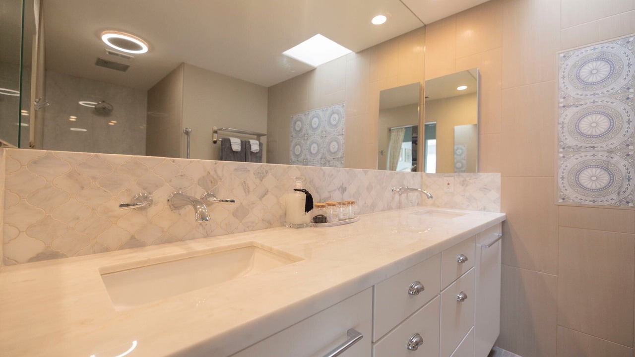 Photo of Bathroom in La Jolla Mesa