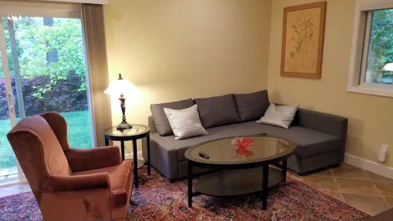 Photo of Livingroom in Sharon Heights