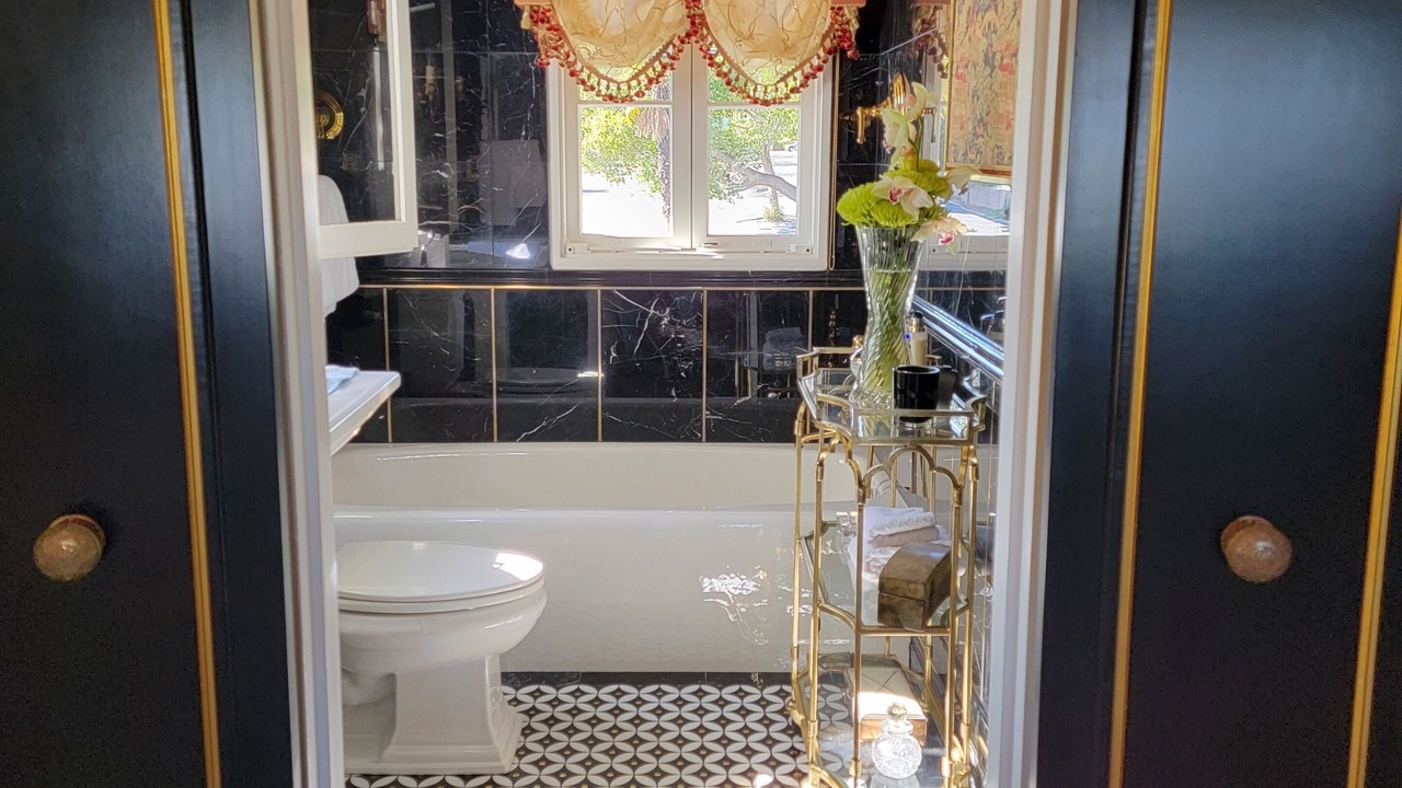 Photo of Bathroom in Upper East