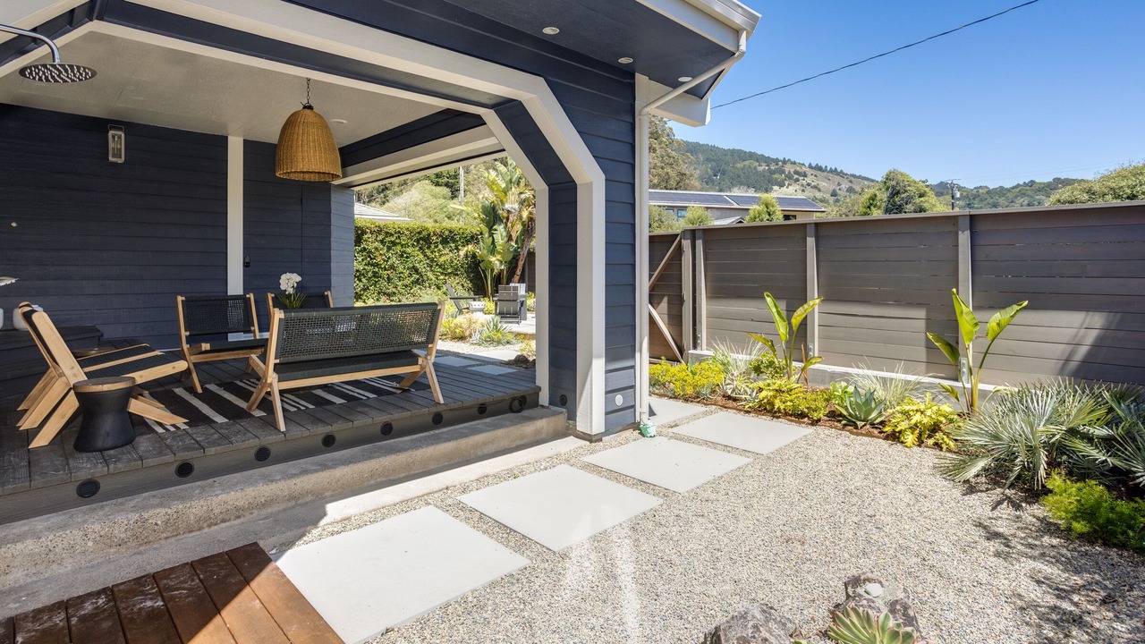 Photo of Patio Balcony in Stinson Beach