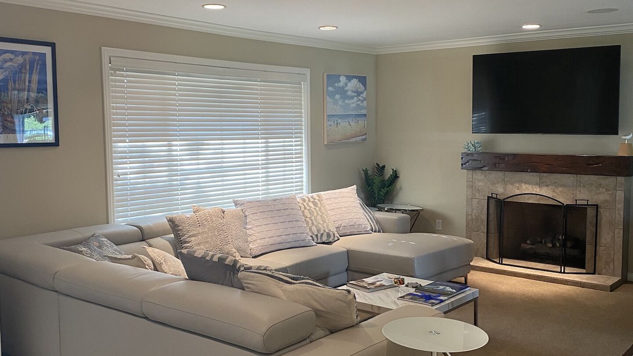 Photo of Livingroom in Rancho Bernardo