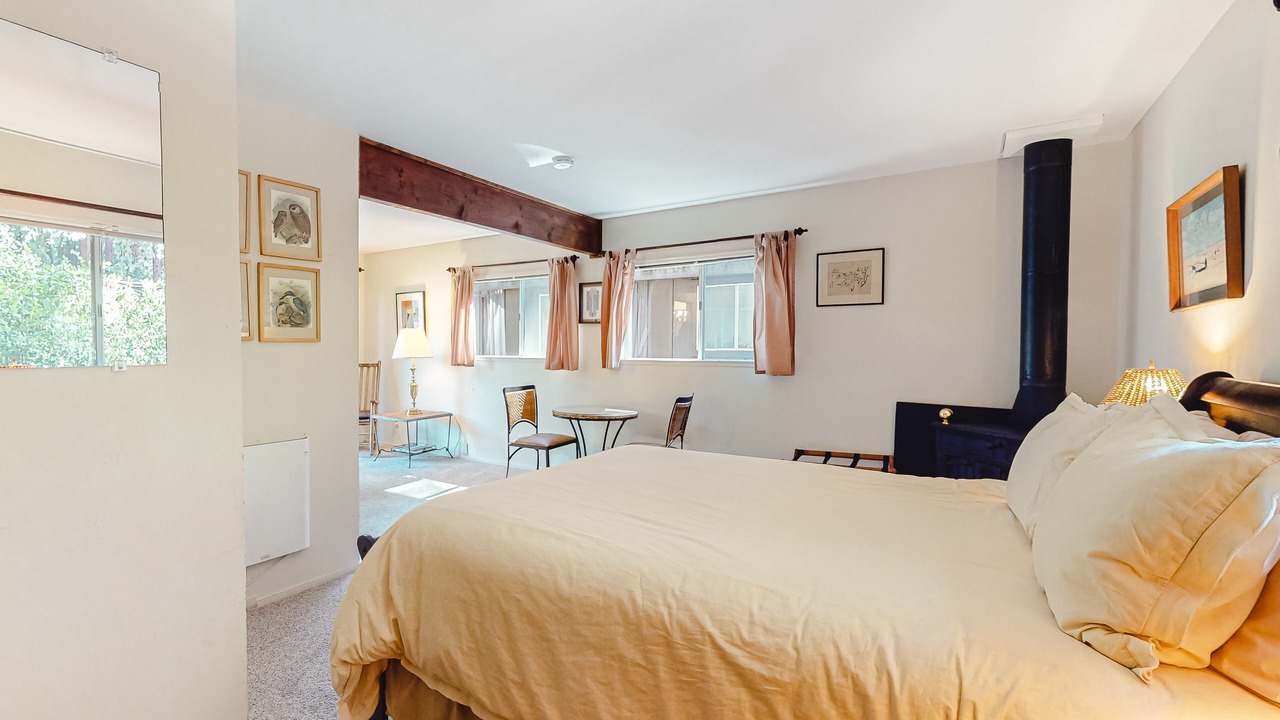 Photo of Bedroom in Northwood