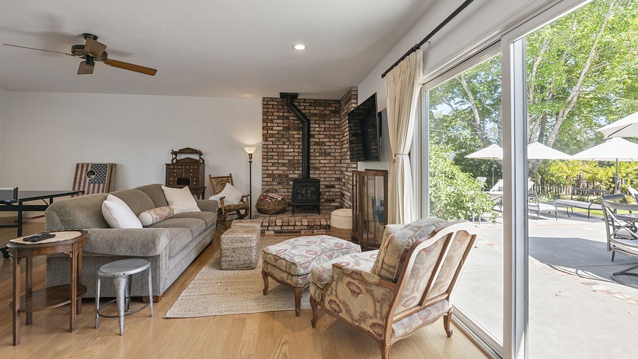 Photo of Bedroom in Forestville
