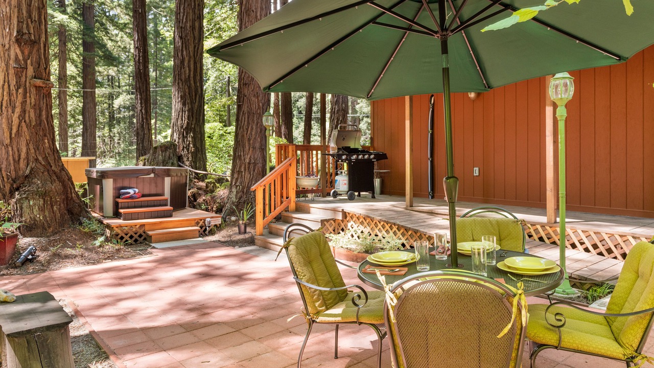 Photo of Outdoor in Occidental
