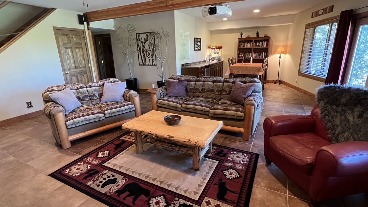 Photo of Livingroom in Lake Davis