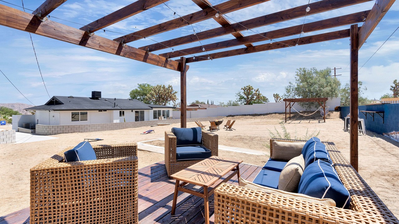Photo of Patio Balcony in Joshua Tree