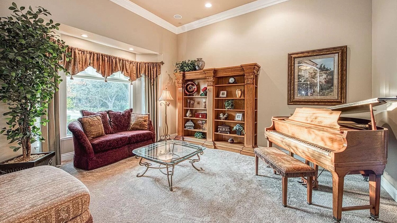 Photo of Livingroom in Kingsburg