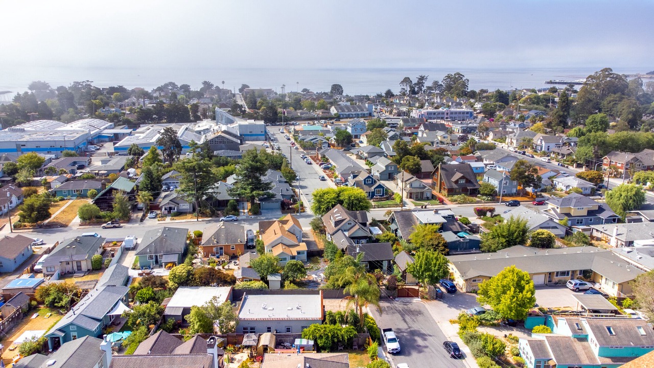 Photo of Outdoor in Seabright