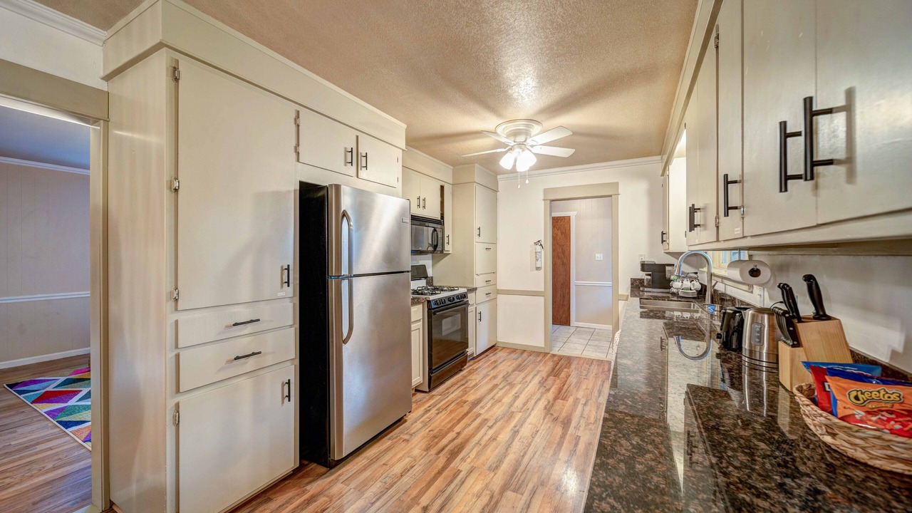 Photo of Kitchen in South Bechelli