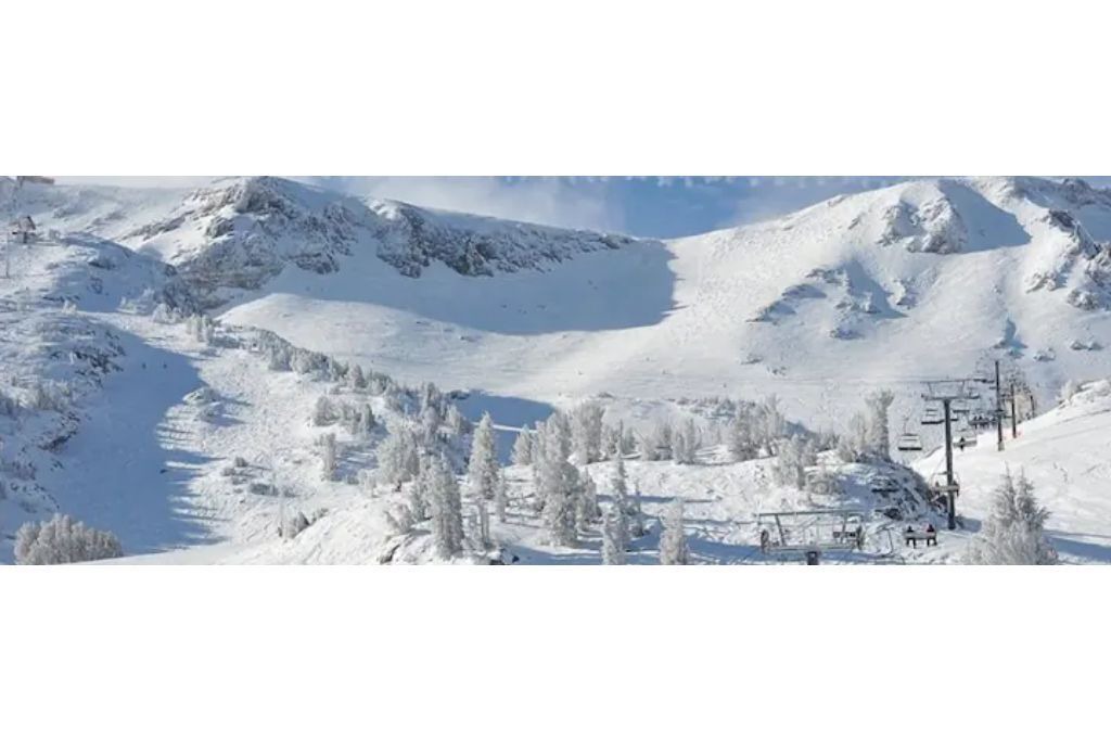 Photo of Outdoor in Majestic Pines