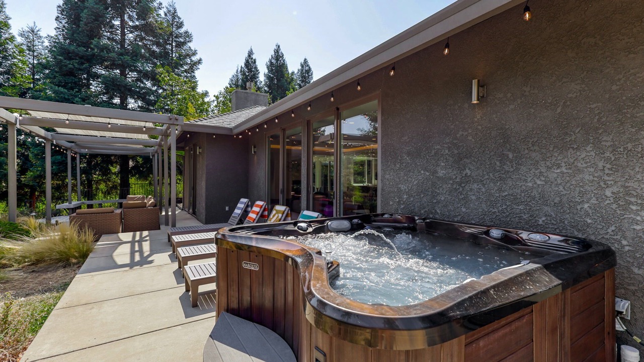 Photo of Patio Balcony in Redding