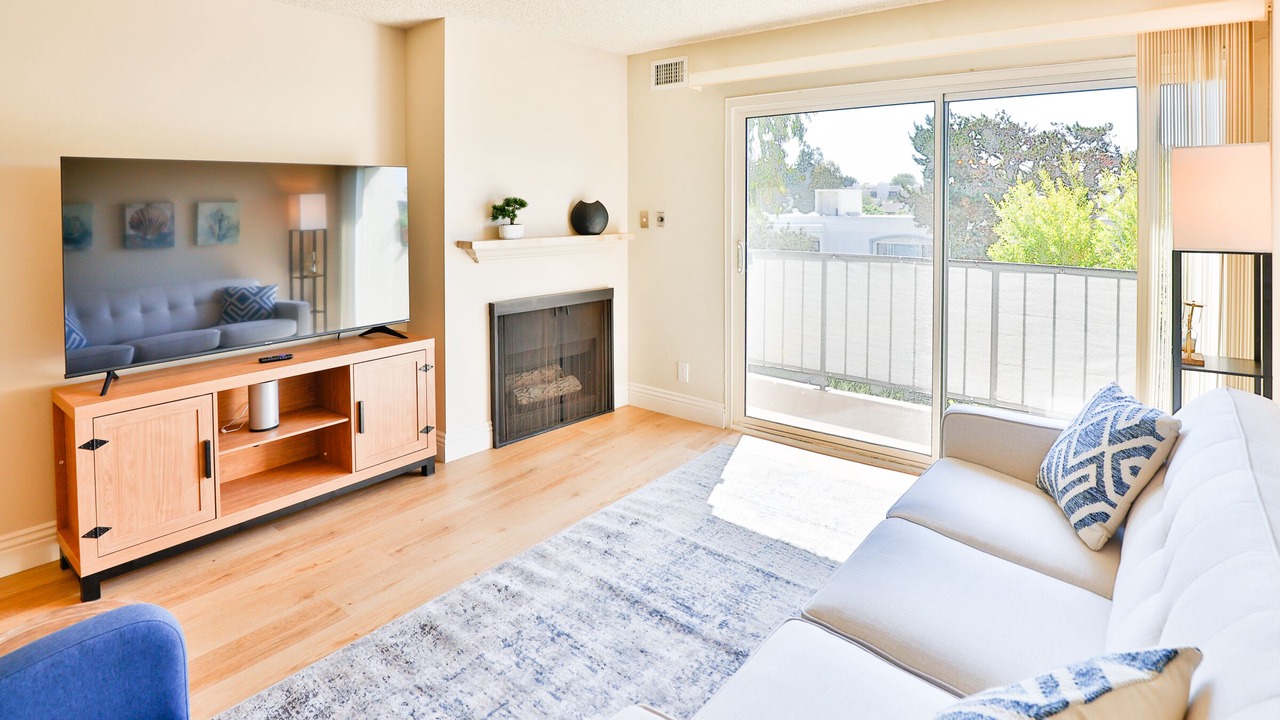 Photo of Livingroom in Playa Del Rey