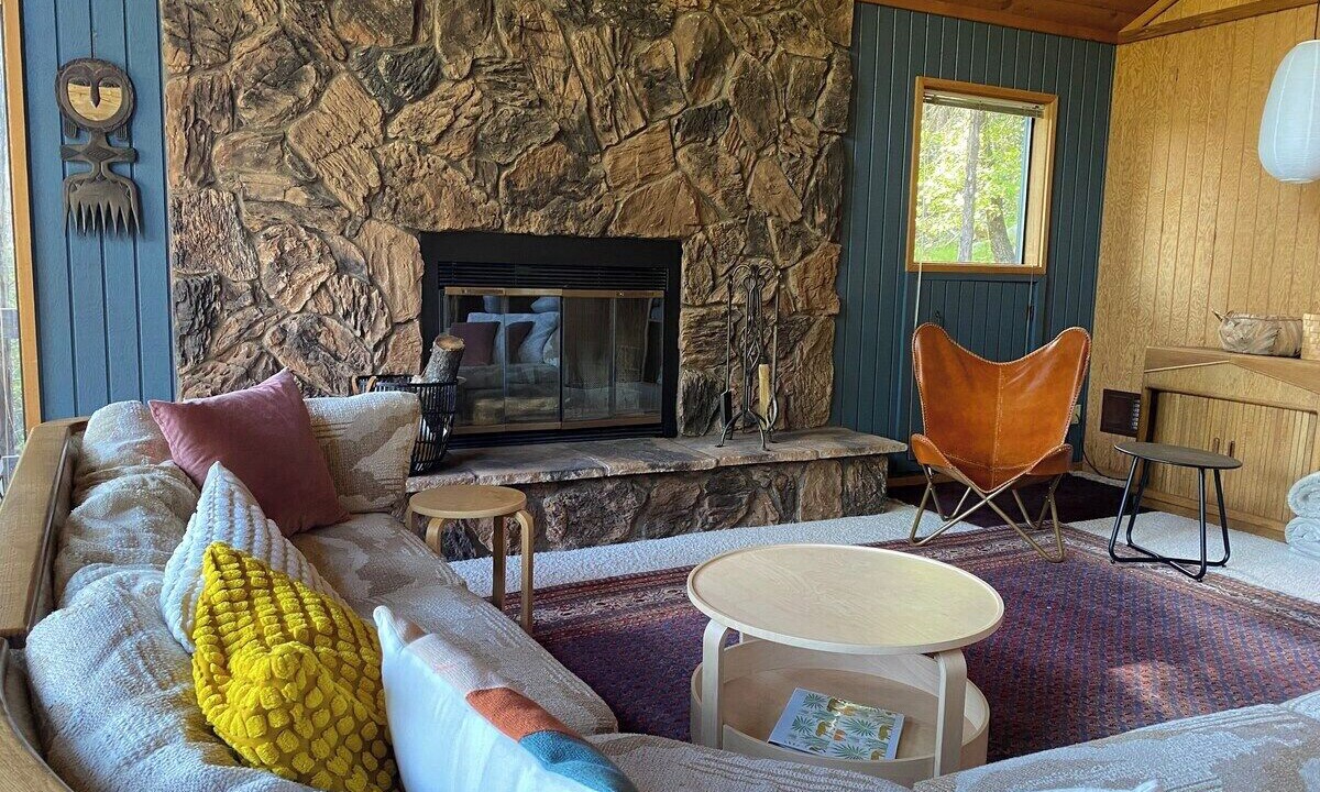 Photo of Livingroom in Mi-Wuk Village