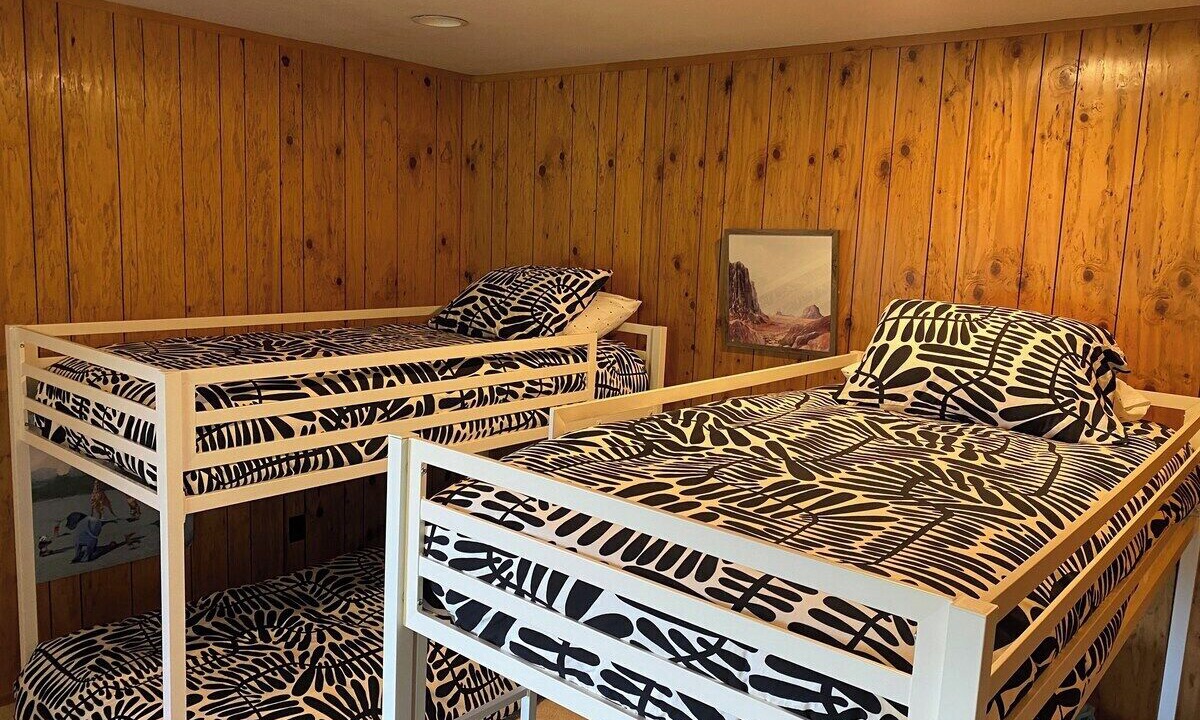 Photo of Bedroom in Mi-Wuk Village