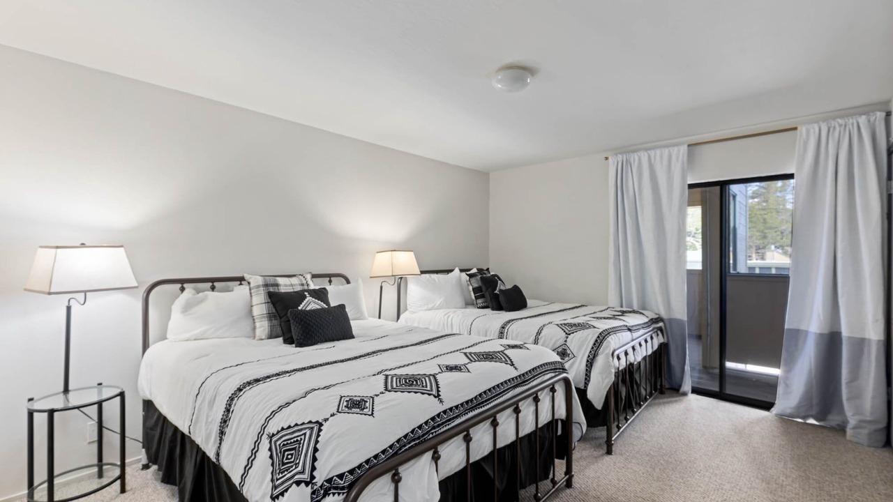 Photo of Bedroom in Kirkwood