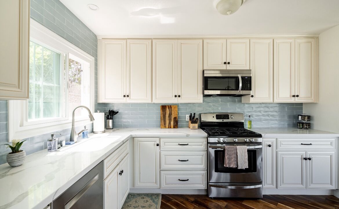 Photo of Kitchen in Loma Portal