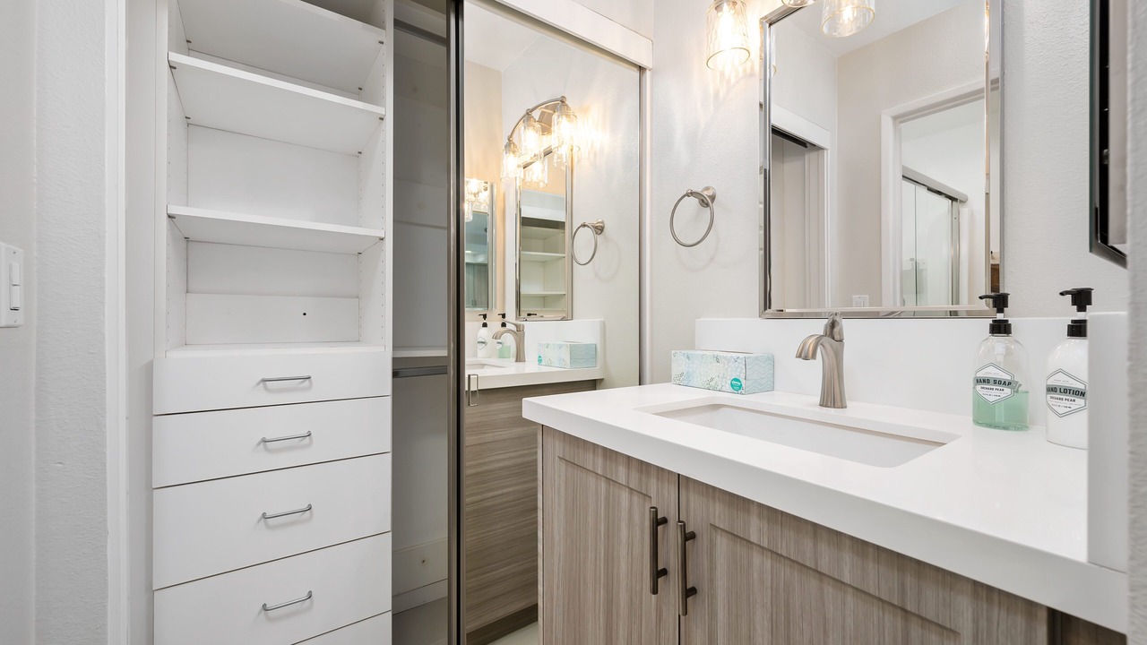 Photo of Bathroom in Sunset Beach