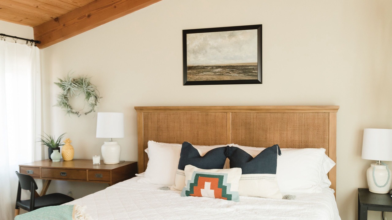 Photo of Bedroom in Hollywood