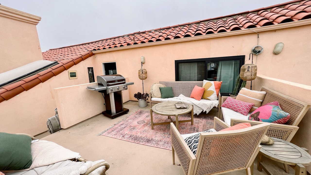 Photo of Patio Balcony in Hollywood