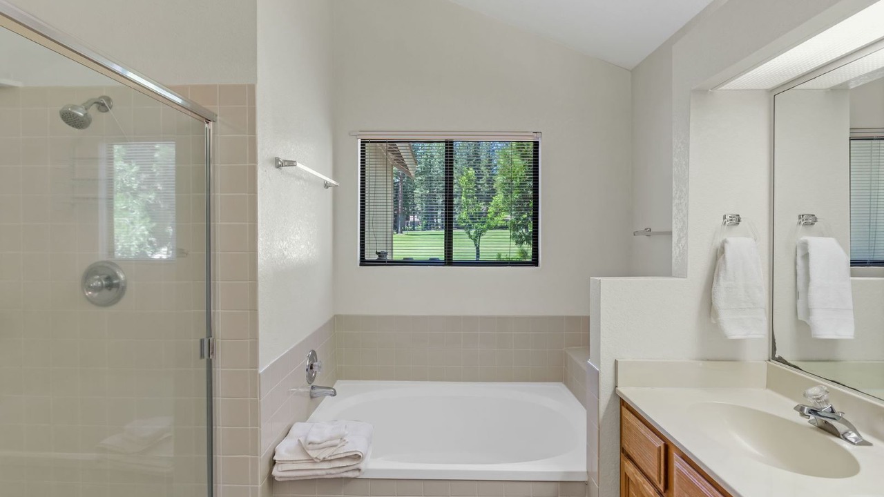 Photo of Bathroom in Plumas Eureka Estates
