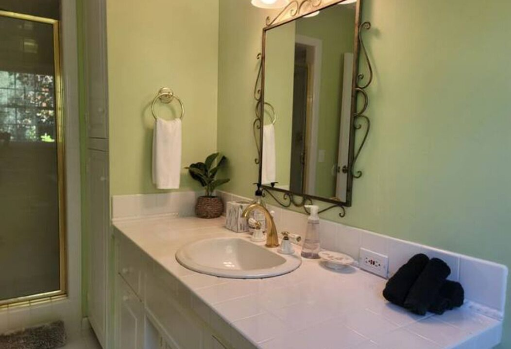 Photo of Bathroom in Los Altos Hills