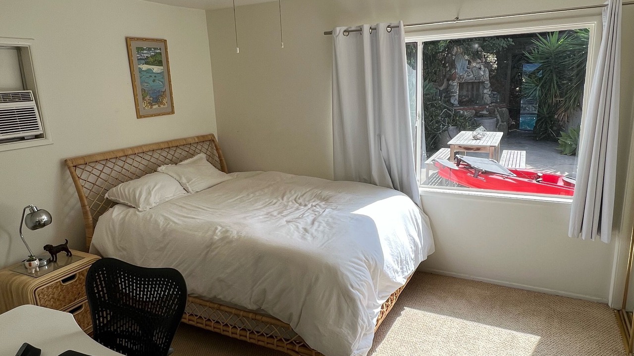 Photo of Bedroom in South Laguna