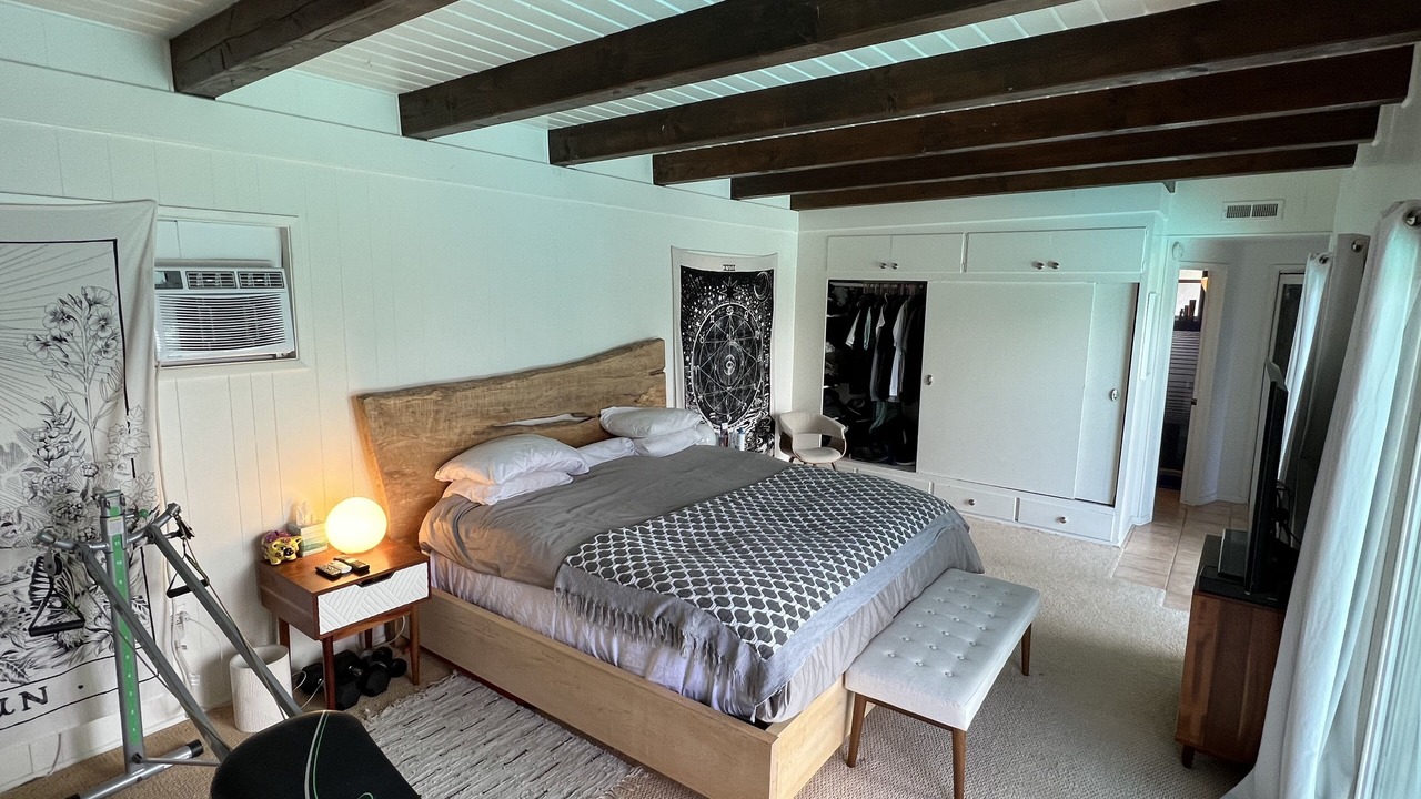 Photo of Bedroom in South Laguna