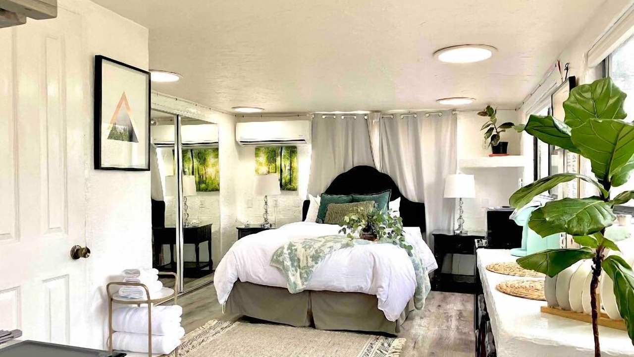 Photo of Bedroom in Carmel Valley