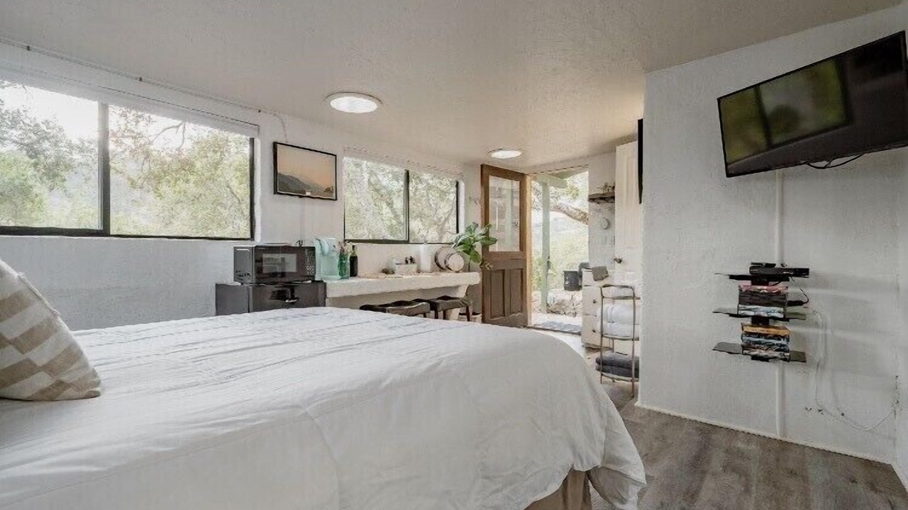 Photo of Bedroom in Carmel Valley