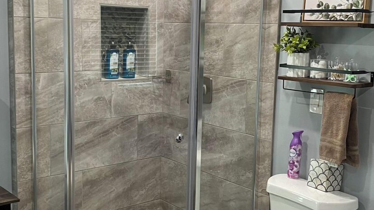 Photo of Bathroom in Auburn