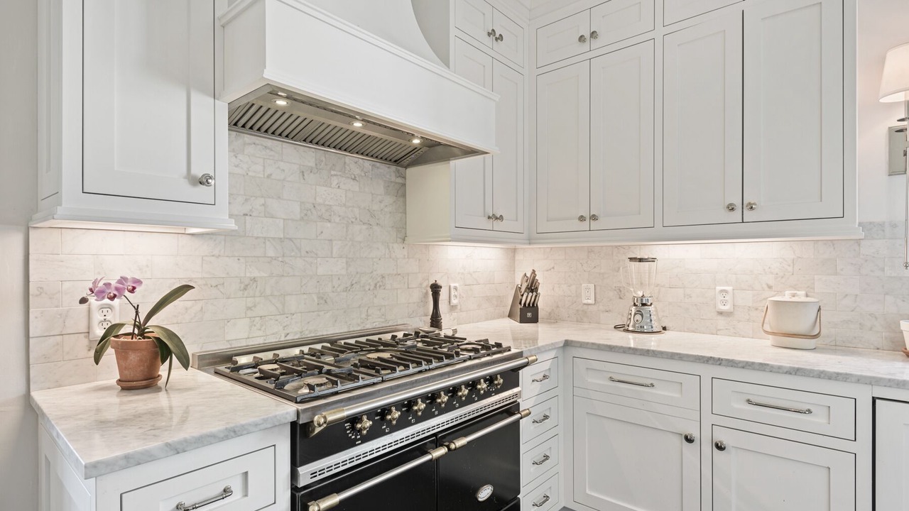 Photo of Kitchen in West Alameda