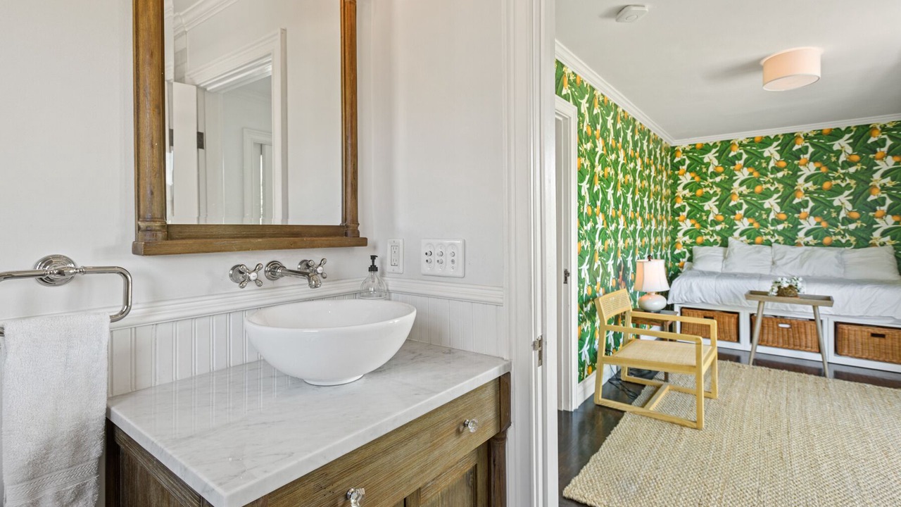 Photo of Bathroom in West Alameda