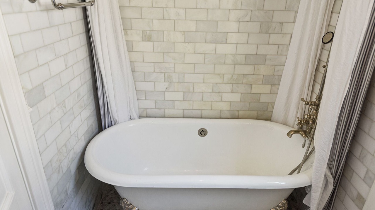 Photo of Bathroom in West Alameda