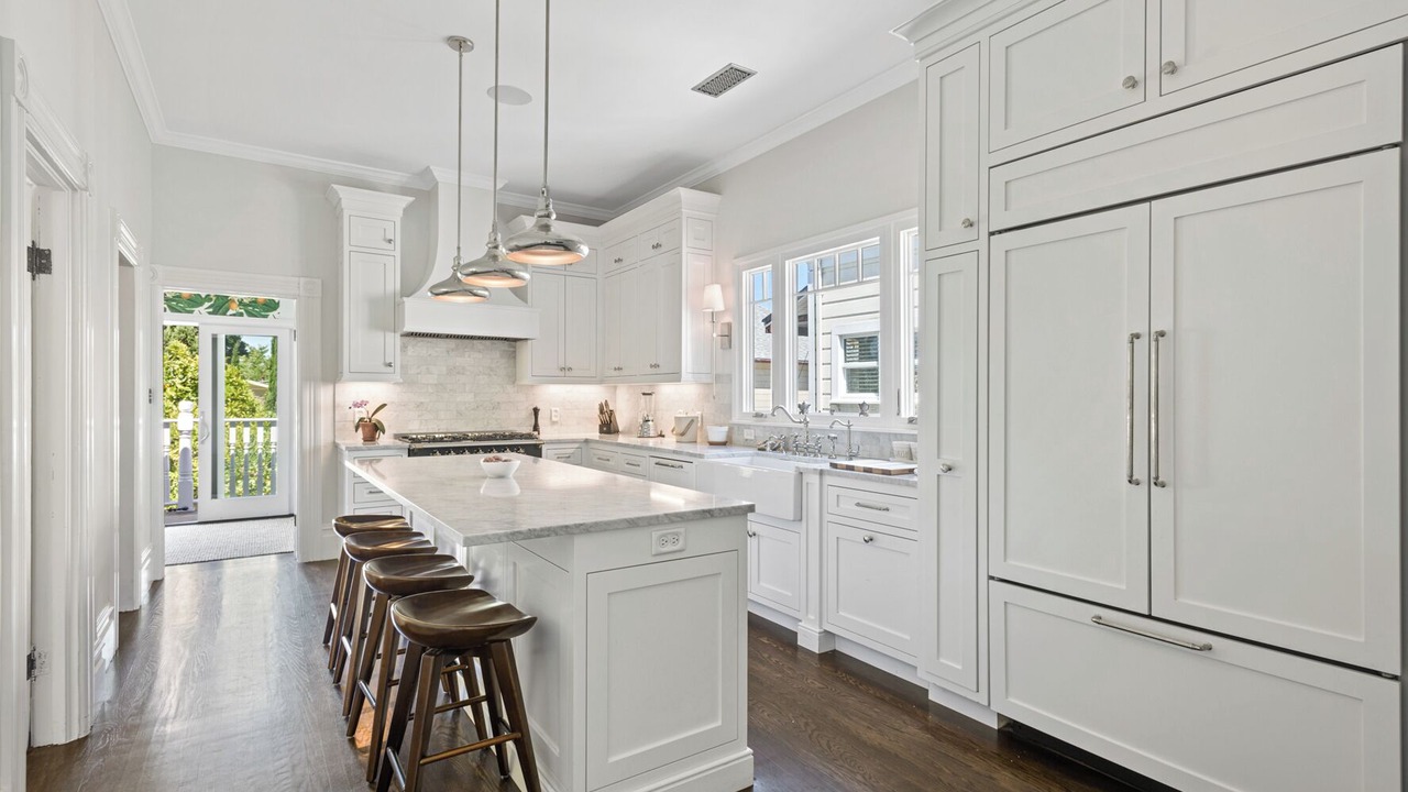 Photo of Kitchen in West Alameda
