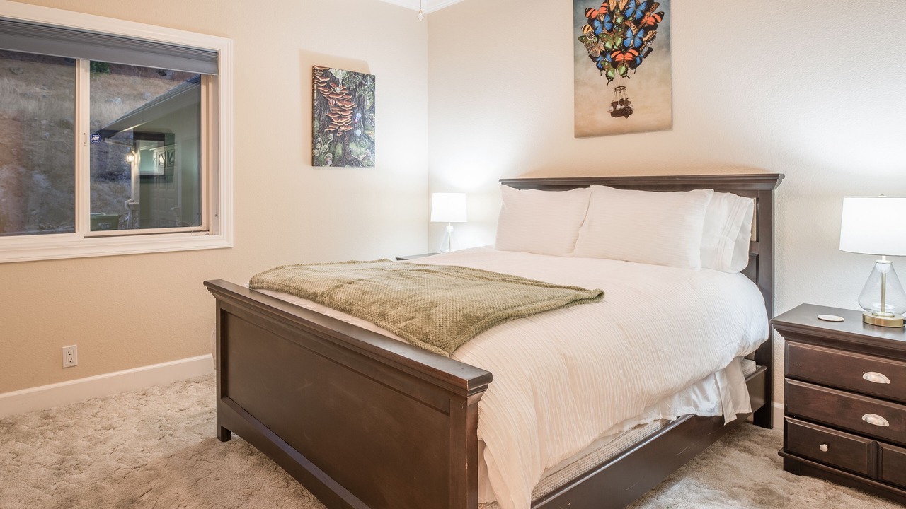 Photo of Bedroom in Forest Meadows