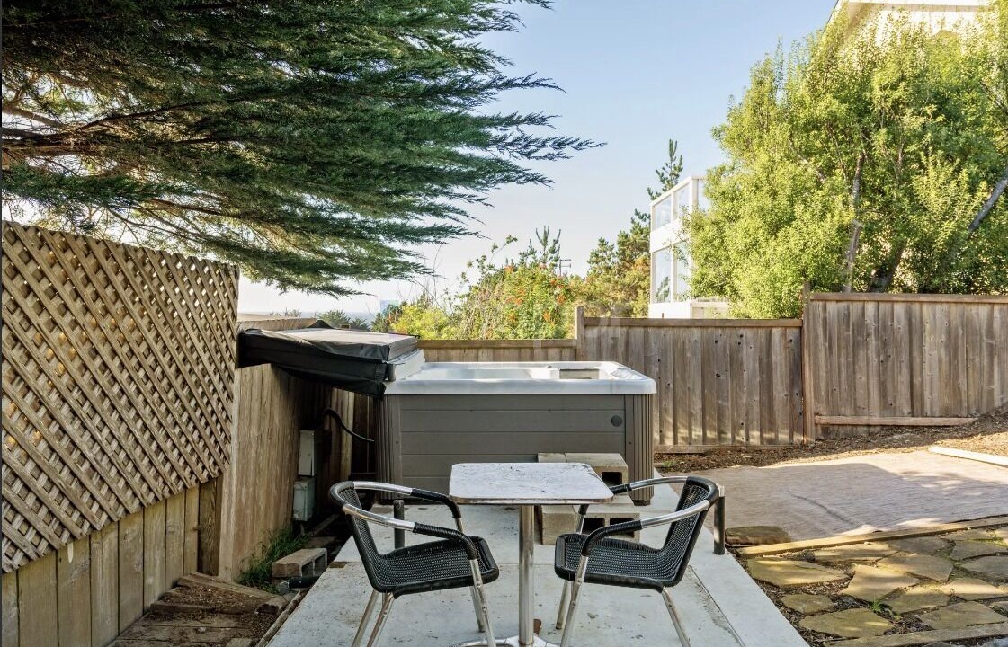 Photo of Patio Balcony in Moss Beach
