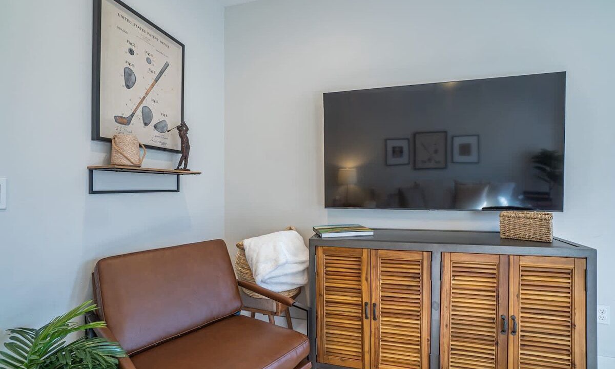 Photo of Livingroom in Downtown Sacramento