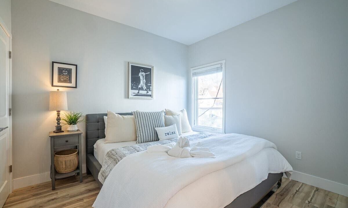 Photo of Bedroom in Downtown Sacramento