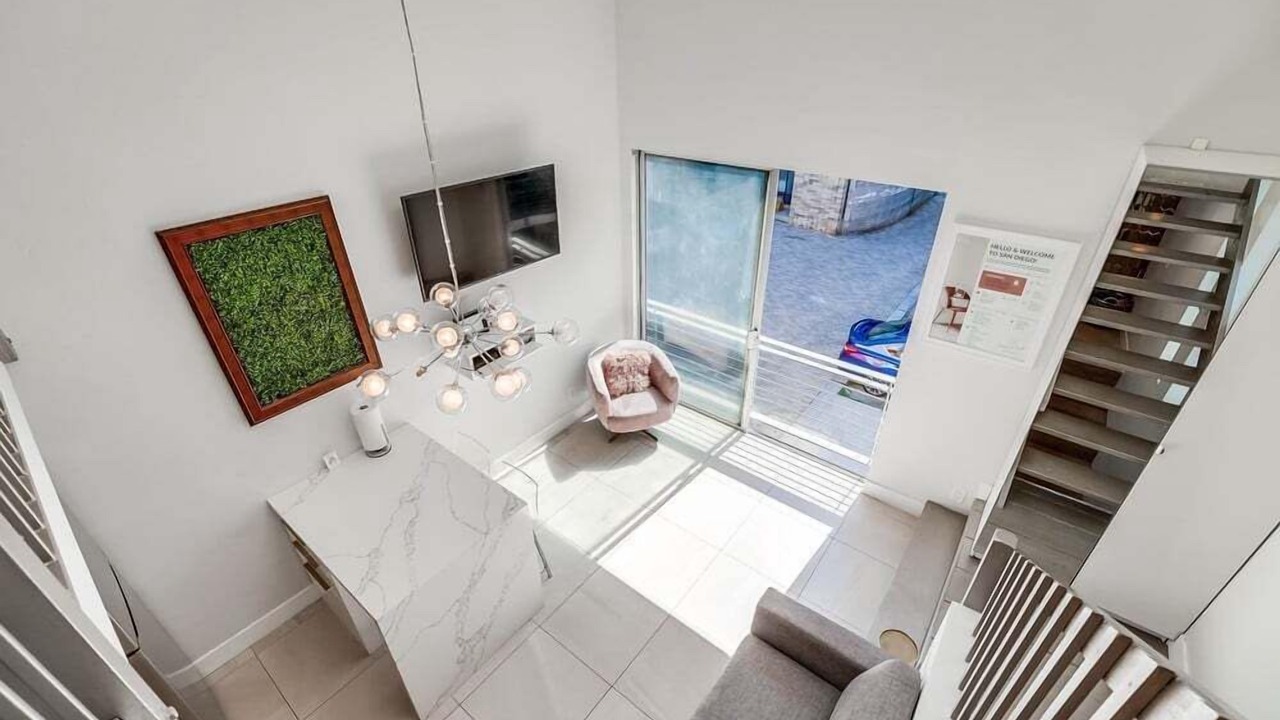 Photo of Livingroom in Little Italy
