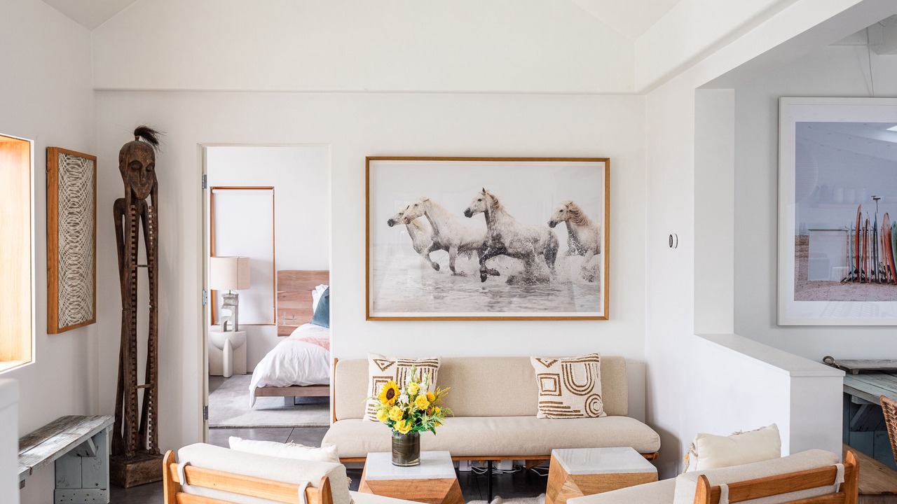 Photo of Livingroom in Summerland