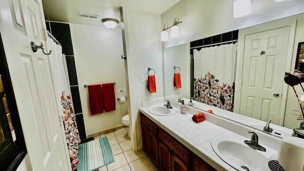 Photo of Bathroom in Coarsegold