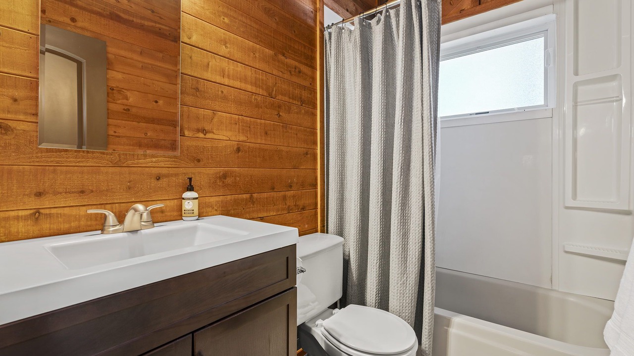 Photo of Bathroom in Truckee