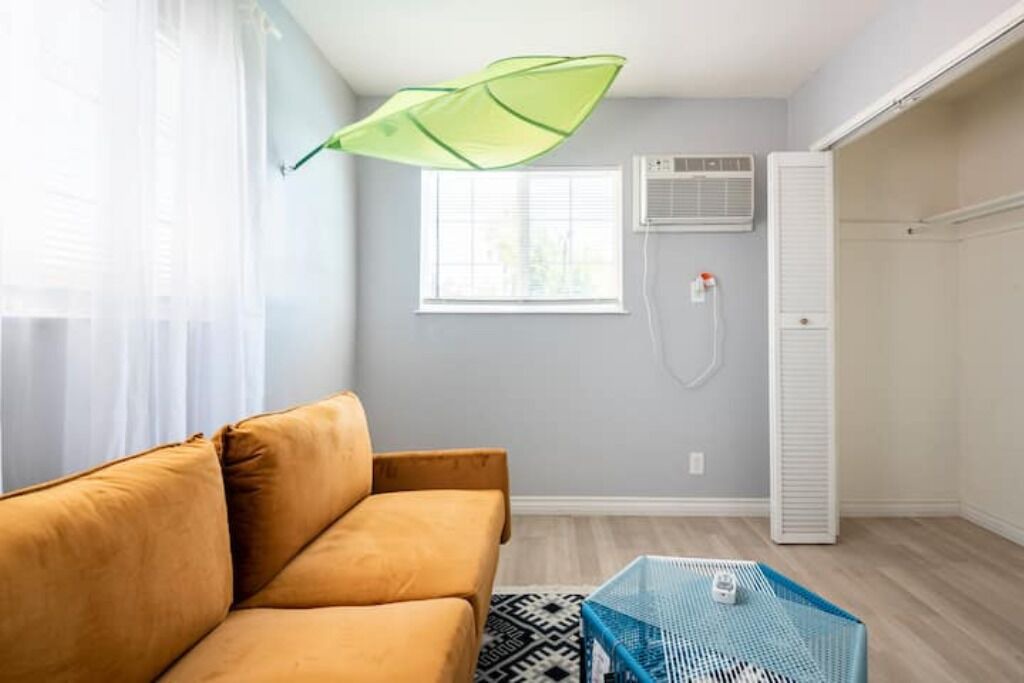 Photo of Livingroom in Hacienda Heights