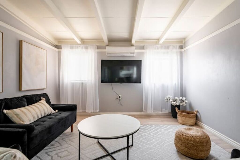 Photo of Livingroom in Hacienda Heights