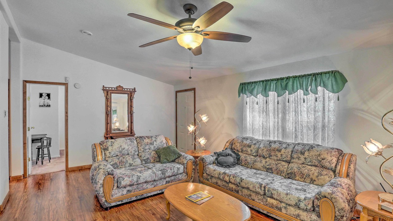 Photo of Bedroom in Redding