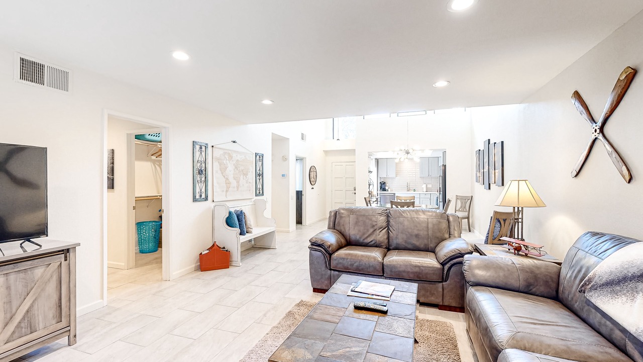 Photo of Livingroom in Palm Desert