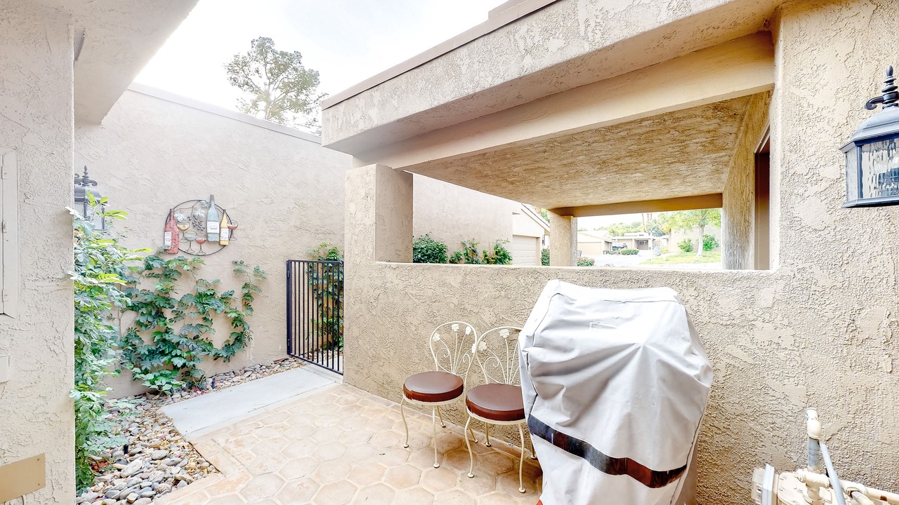 Photo of Patio Balcony in Palm Desert
