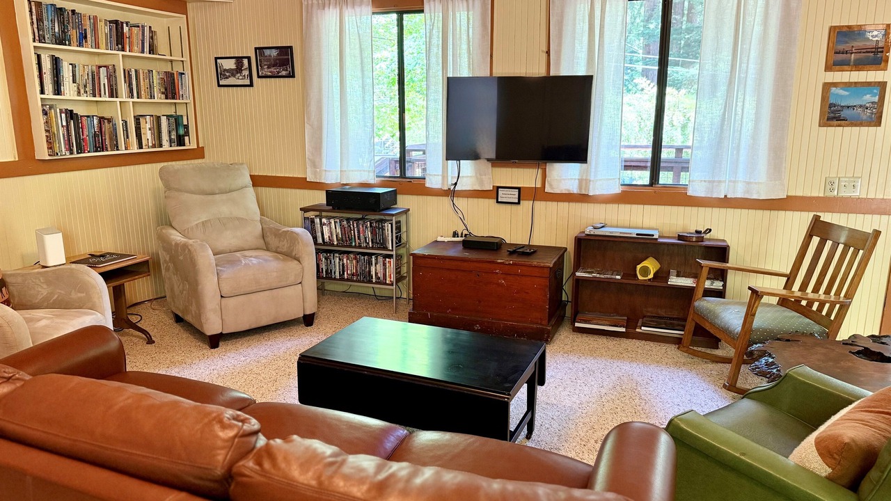 Photo of Livingroom in Rio Nido
