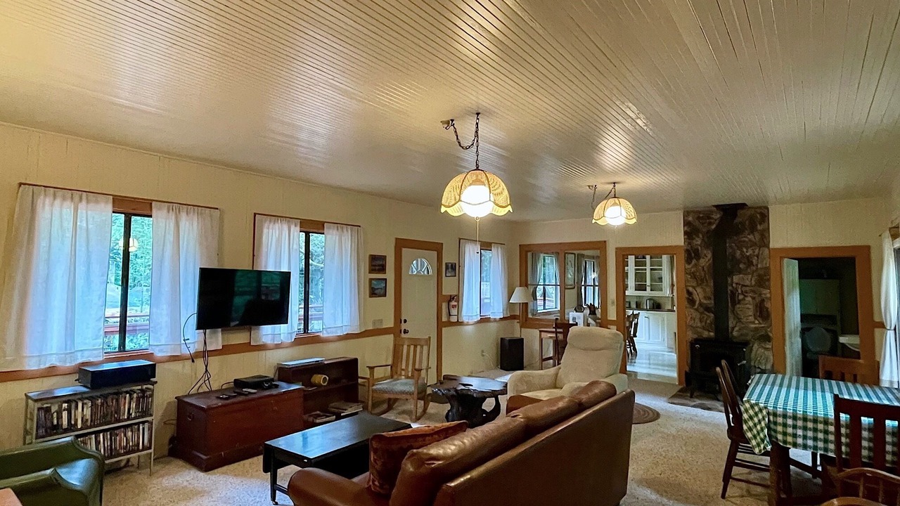 Photo of Livingroom in Rio Nido